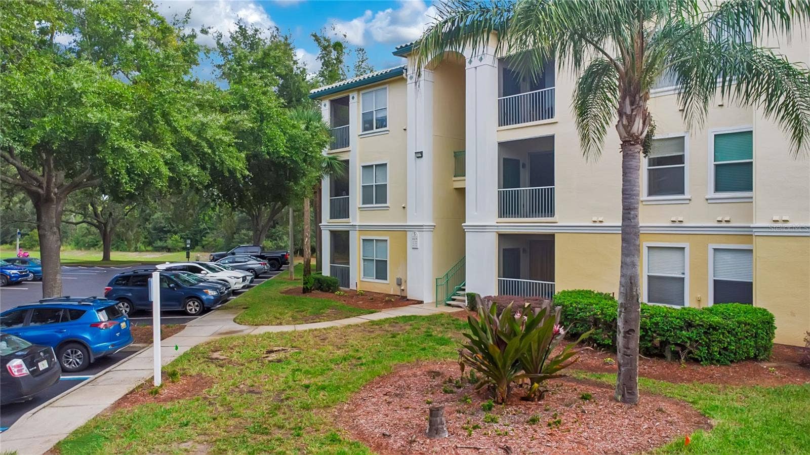 8805 DUNES COURT, #5-103, Kissimmee, FL 34747 8805 DUNES COURT, #5-103, Kissimmee, FL 34747
