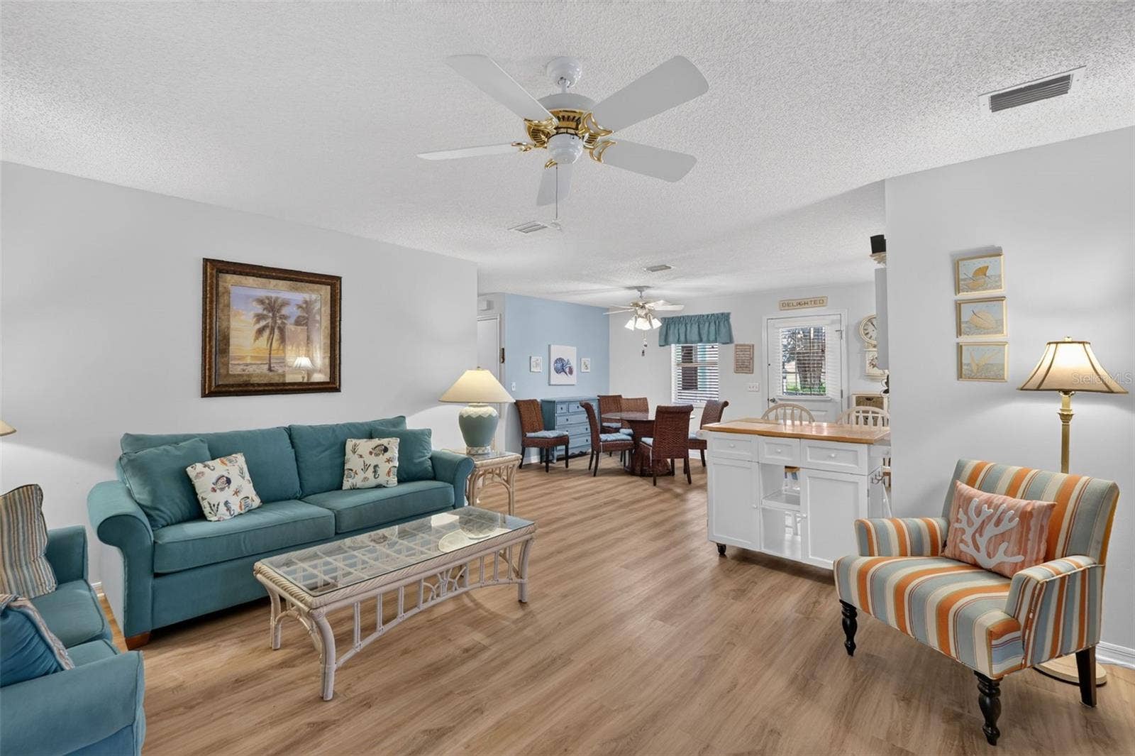 1436 W SCHWARTZ BOULEVARD, Lady Lake, FL 32159