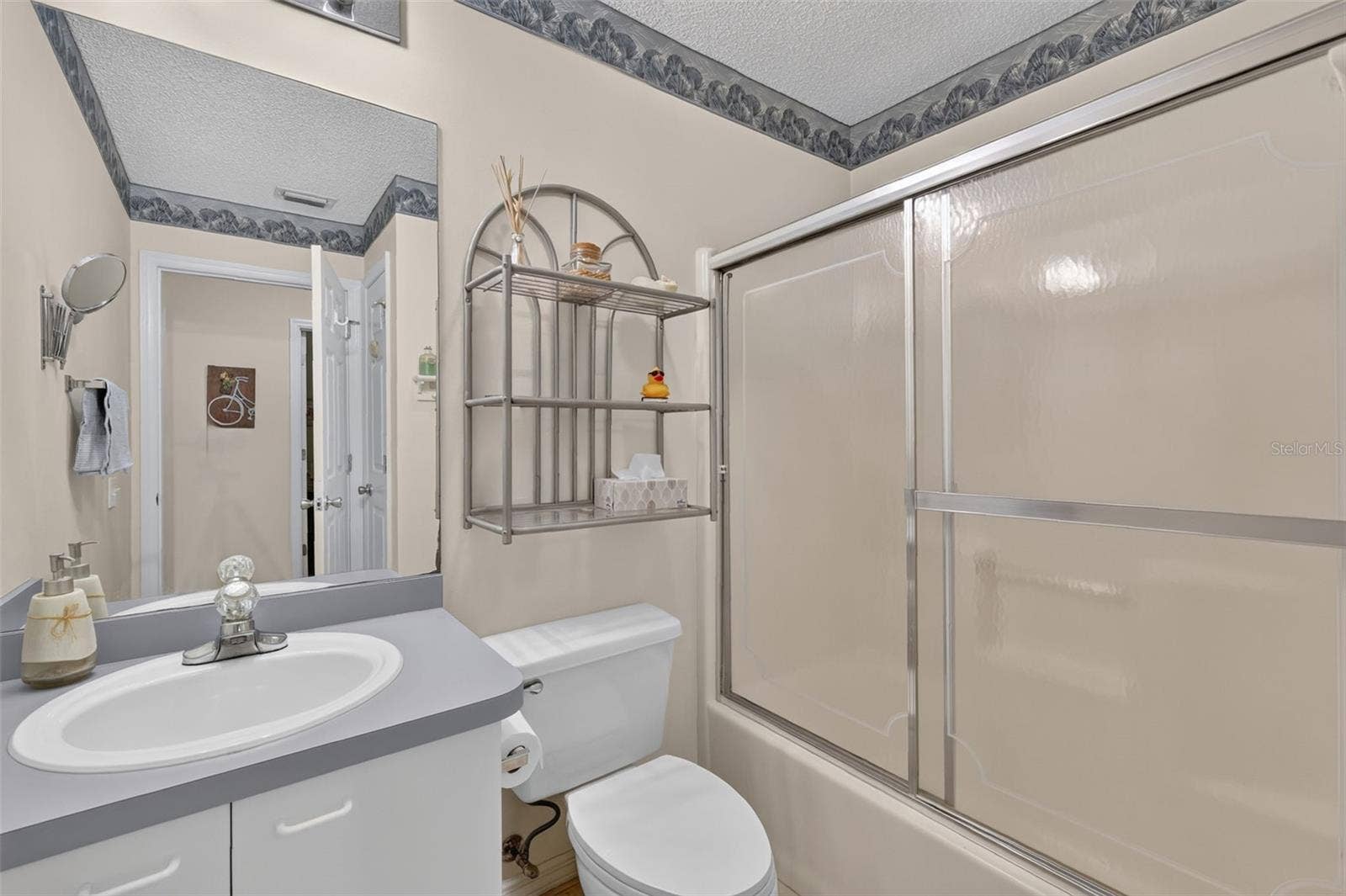 1436 W SCHWARTZ BOULEVARD, Lady Lake, FL 32159