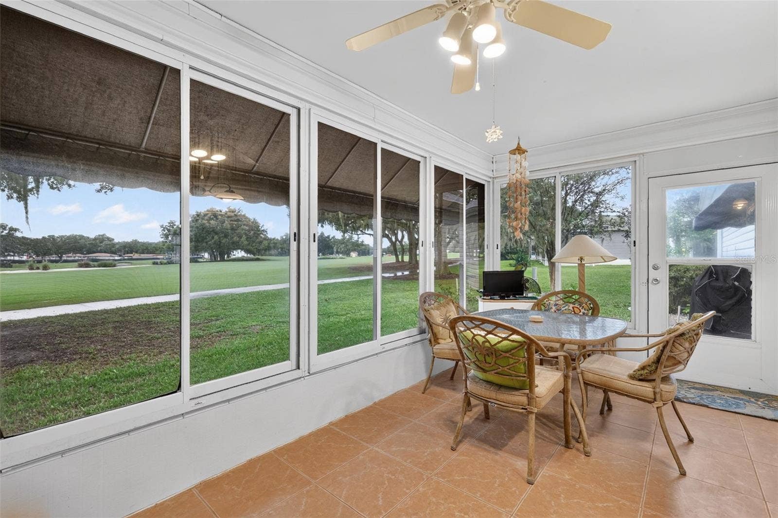 1436 W SCHWARTZ BOULEVARD, Lady Lake, FL 32159