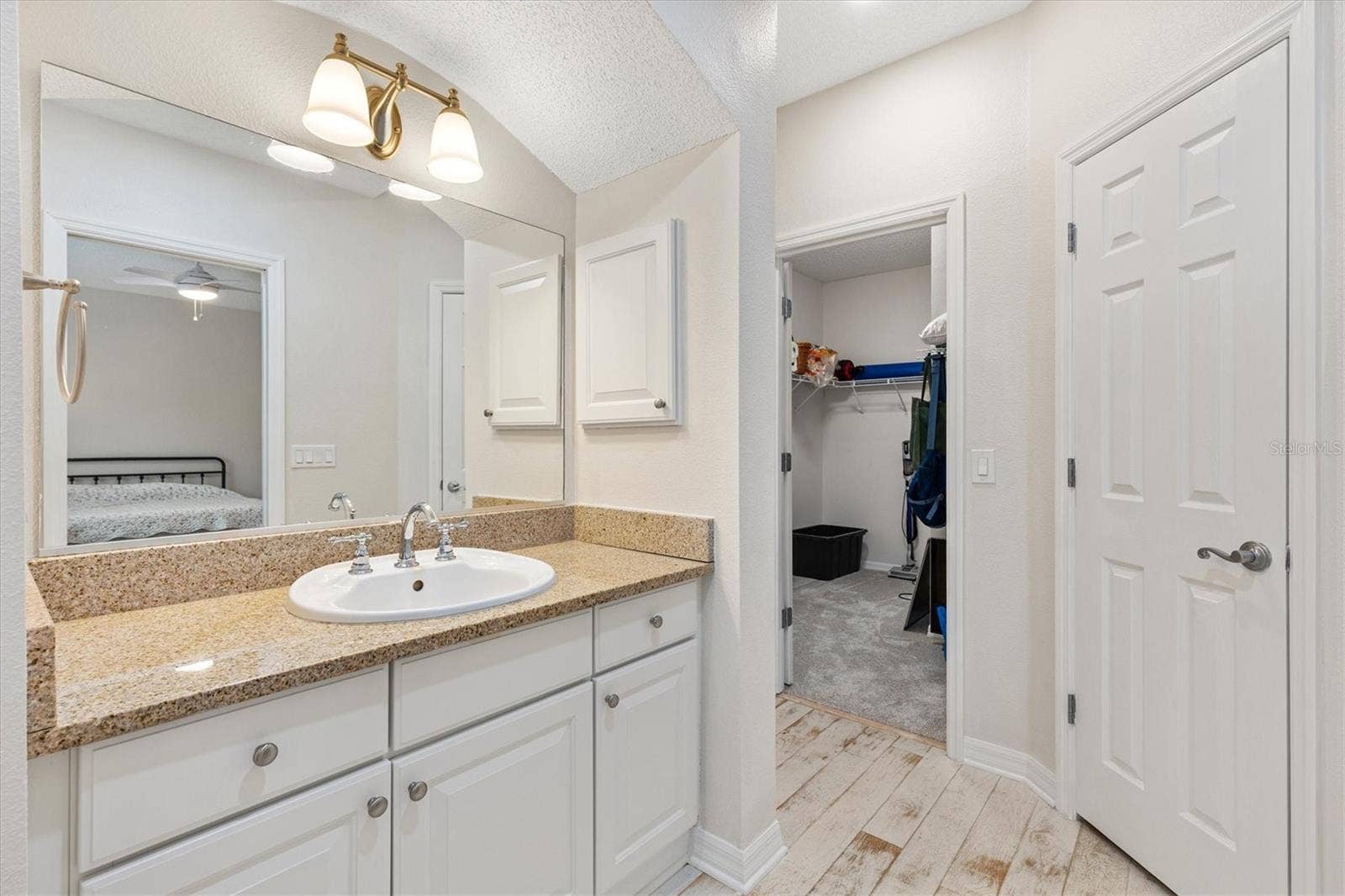 2nd Floor-Granite Counter top w/ Linen Closet and Walk-in Closet