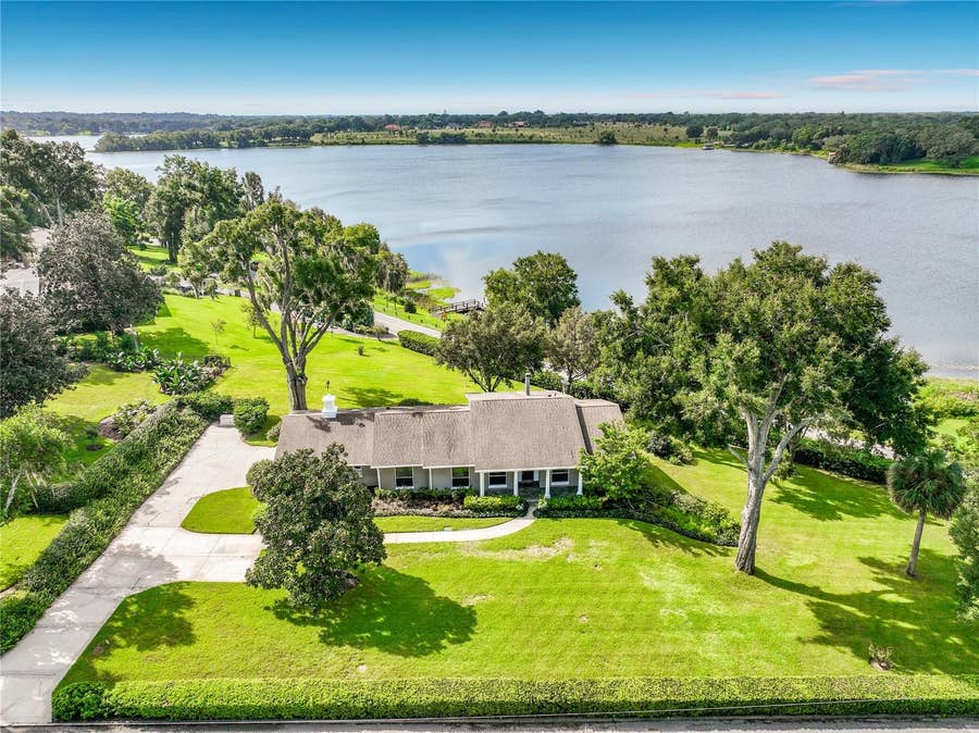 Property photo for 1800 COUNTRY CLUB DRIVE, Eustis, FL