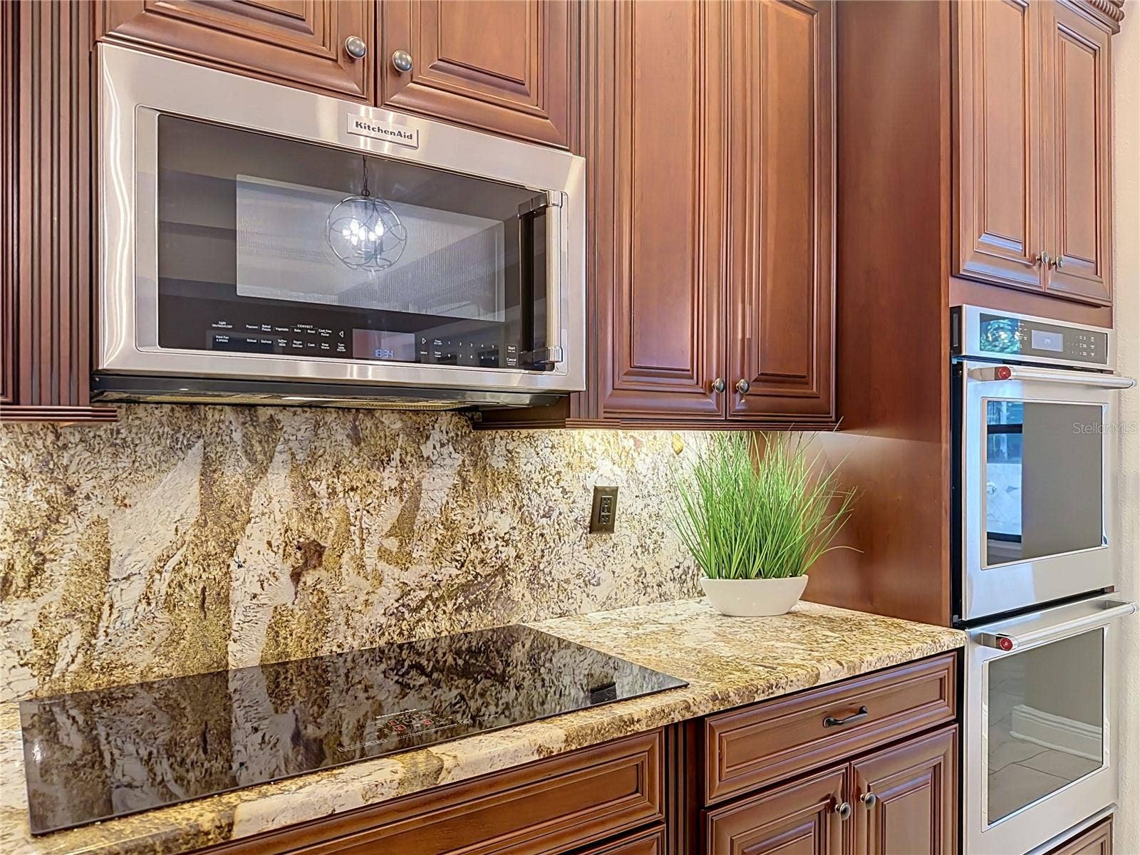 12821 BRUNELLO CIRCLE, Clermont, FL 34711 12821 BRUNELLO CIRCLE, Clermont, FL 34711