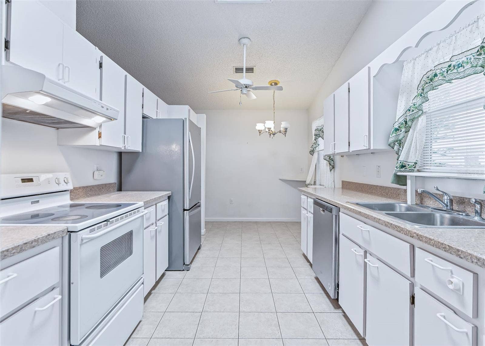 2311 BONNIE VIEW COURT, Leesburg, FL 34788 2311 BONNIE VIEW COURT, Leesburg, FL 34788