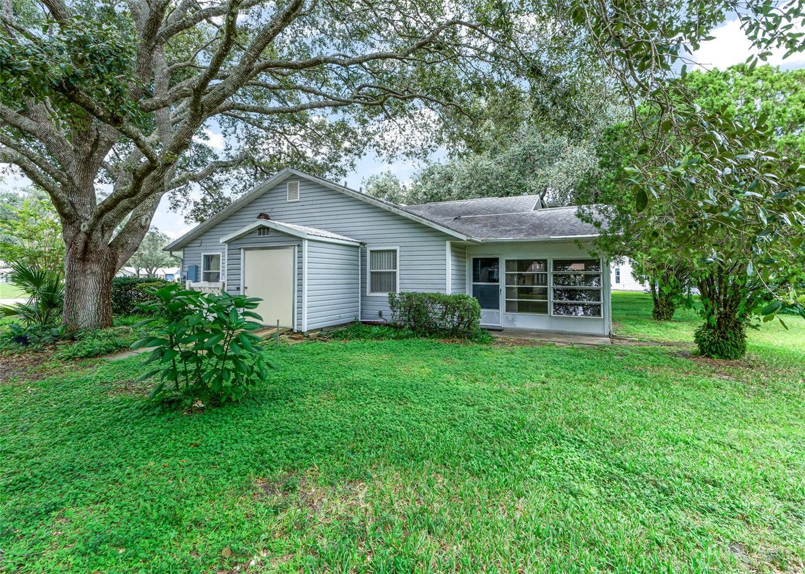 2311 BONNIE VIEW COURT, Leesburg, FL 34788 2311 BONNIE VIEW COURT, Leesburg, FL 34788