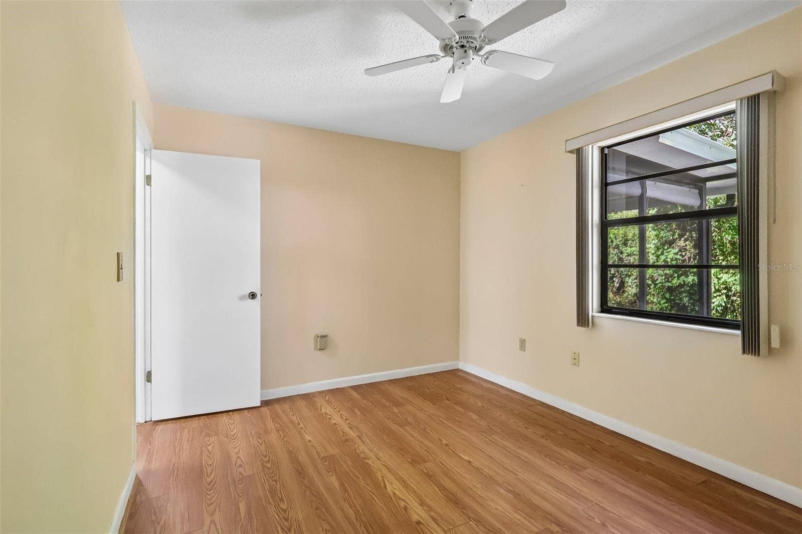21 ABERDEEN CIRCLE, Leesburg, FL 34788