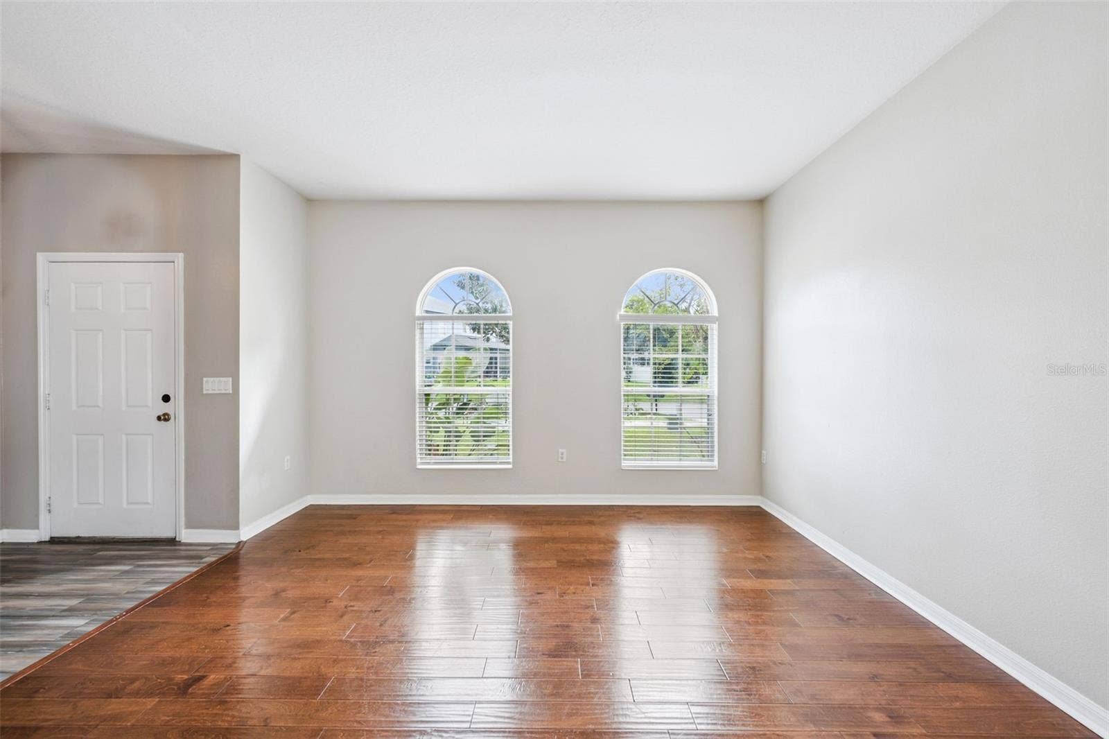 542 GROVES END LANE, Winter Garden, FL 34787 formal living