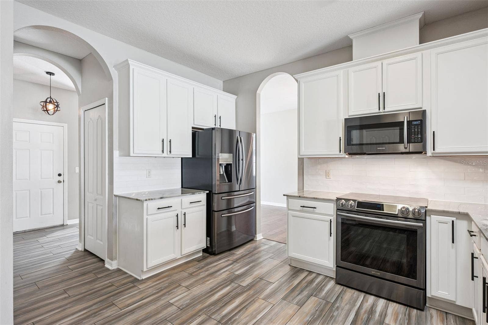 542 GROVES END LANE, Winter Garden, FL 34787 kitchen