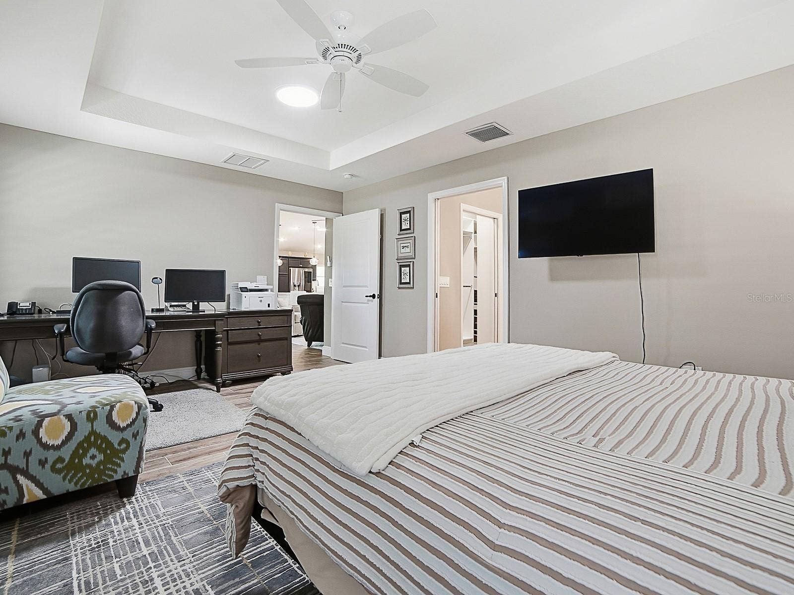 3075 LICCIARDELLO PATH, The Villages, FL 32163 THIS DOOR LEADS TO THE EN-SUITE BATHROOM AND LARGE WALK-IN CLOSET.