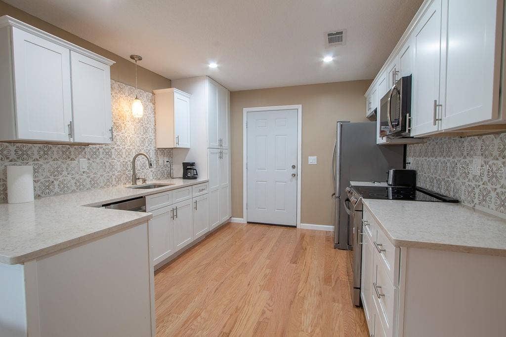 62 ABERDEEN CIRCLE, Leesburg, FL 34788 62 ABERDEEN CIRCLE, Leesburg, FL 34788