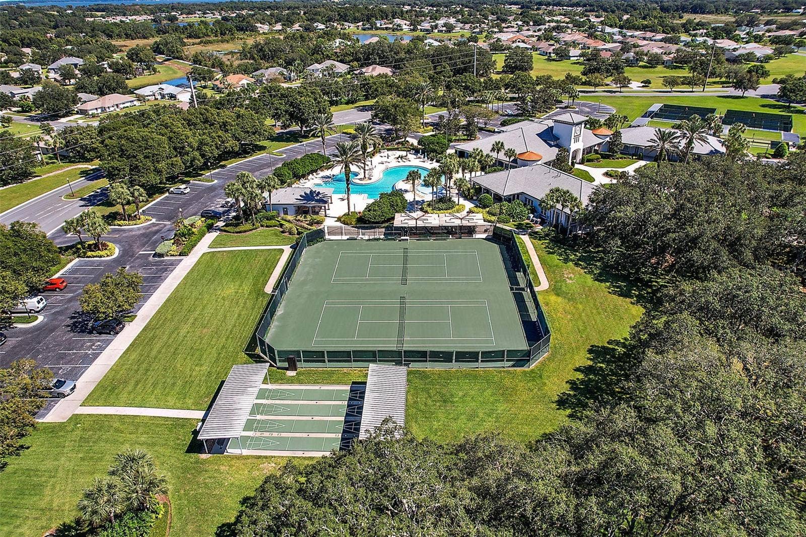 5138 AURORA DRIVE, Leesburg, FL 34748 5138 AURORA DRIVE, Leesburg, FL 34748