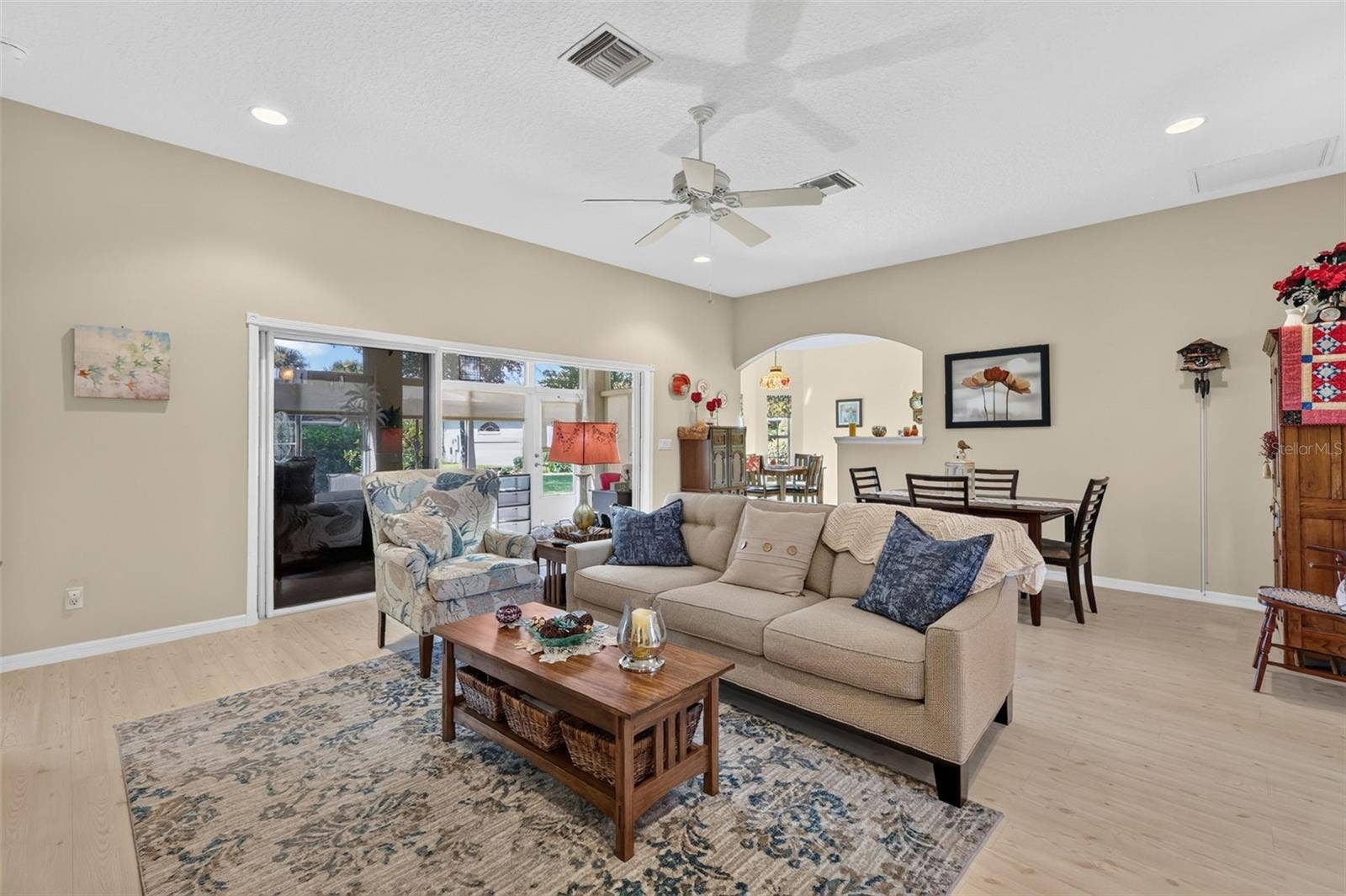 5138 AURORA DRIVE, Leesburg, FL 34748 5138 AURORA DRIVE, Leesburg, FL 34748