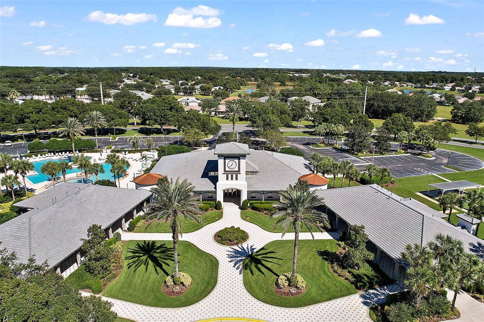 5138 AURORA DRIVE, Leesburg, FL 34748 5138 AURORA DRIVE, Leesburg, FL 34748