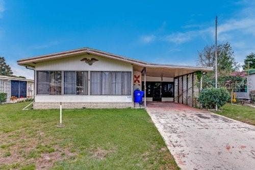 Property photo for 1680 NASSAU CIRCLE, Tavares, FL