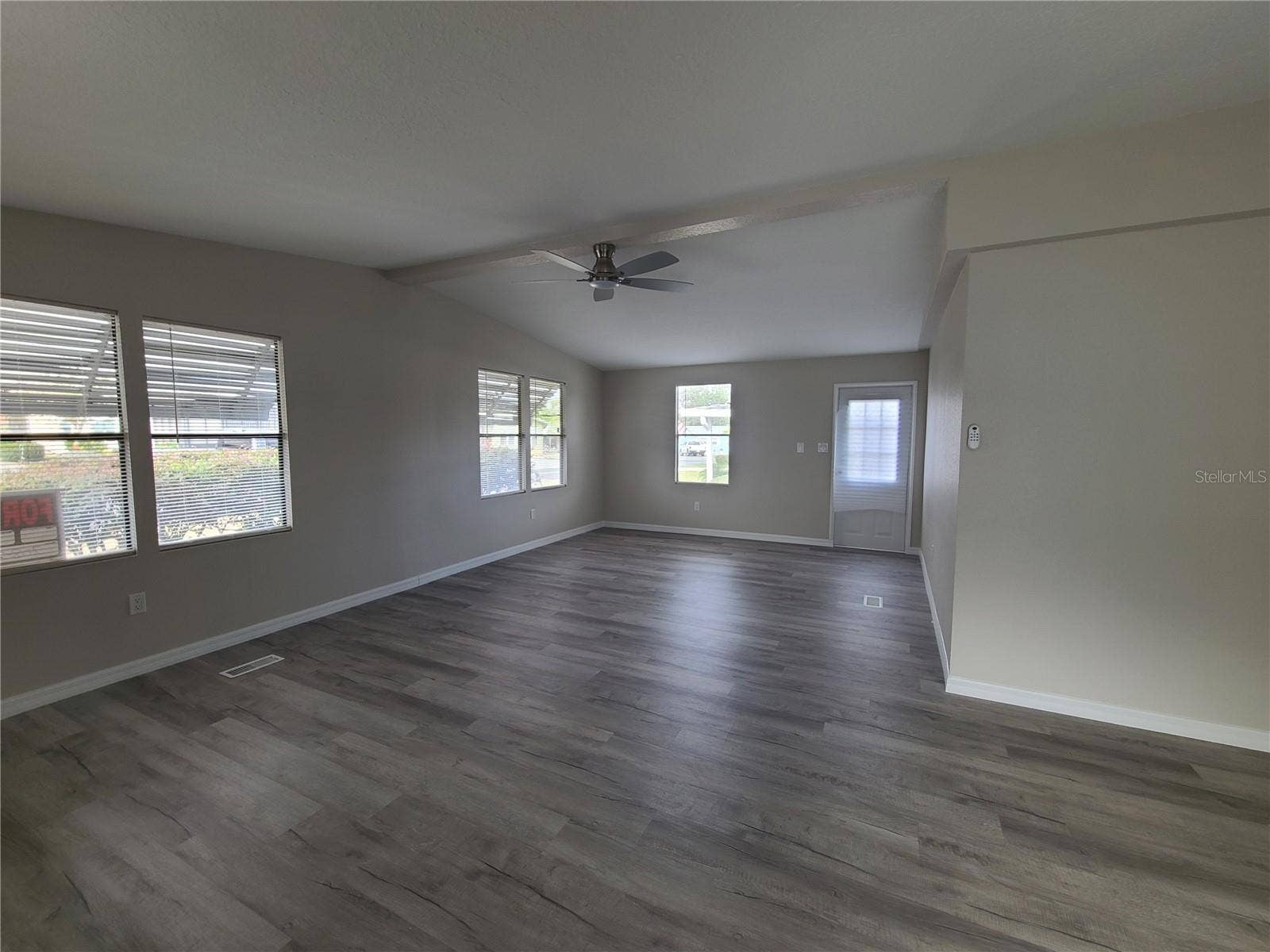 710 COACHMAN DRIVE, Leesburg, FL 34748 710 COACHMAN DRIVE, Leesburg, FL 34748