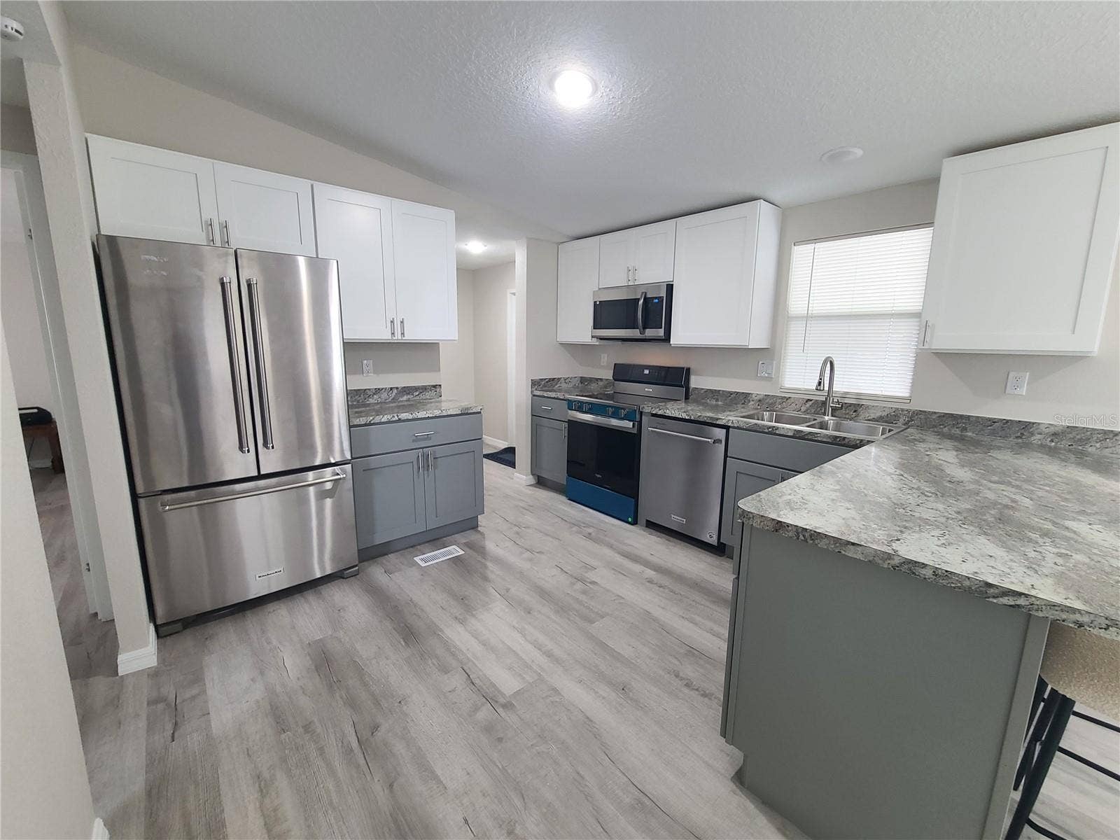 710 COACHMAN DRIVE, Leesburg, FL 34748 710 COACHMAN DRIVE, Leesburg, FL 34748