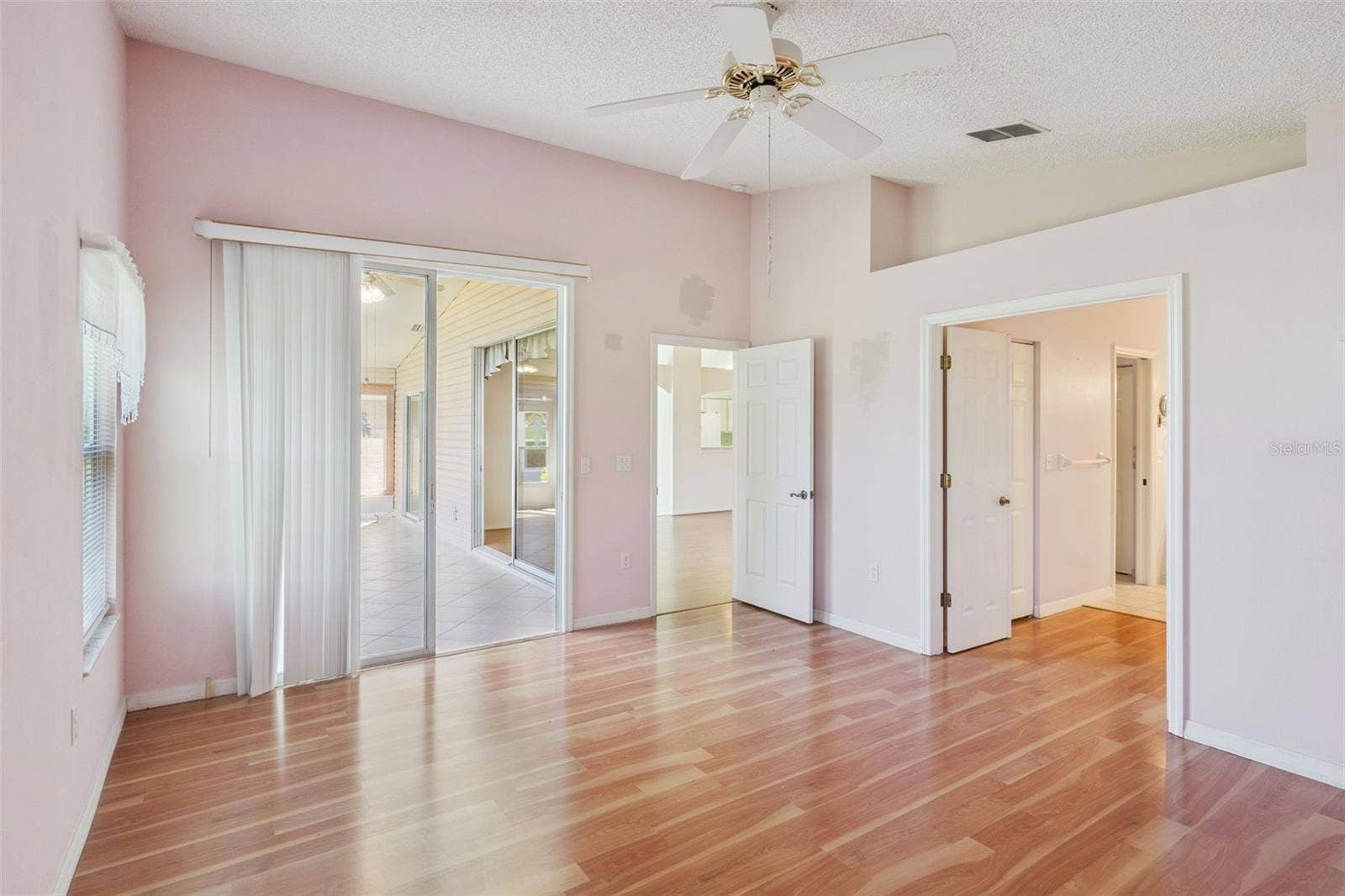 439 GRAND VISTA TRAIL, Leesburg, FL 34748 439 GRAND VISTA TRAIL, Leesburg, FL 34748
