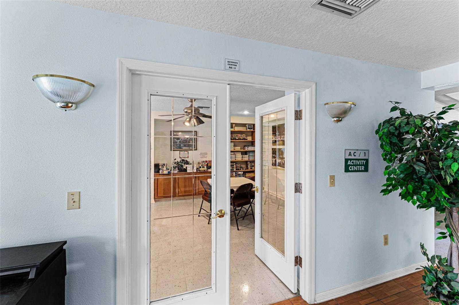 439 GRAND VISTA TRAIL, Leesburg, FL 34748 439 GRAND VISTA TRAIL, Leesburg, FL 34748