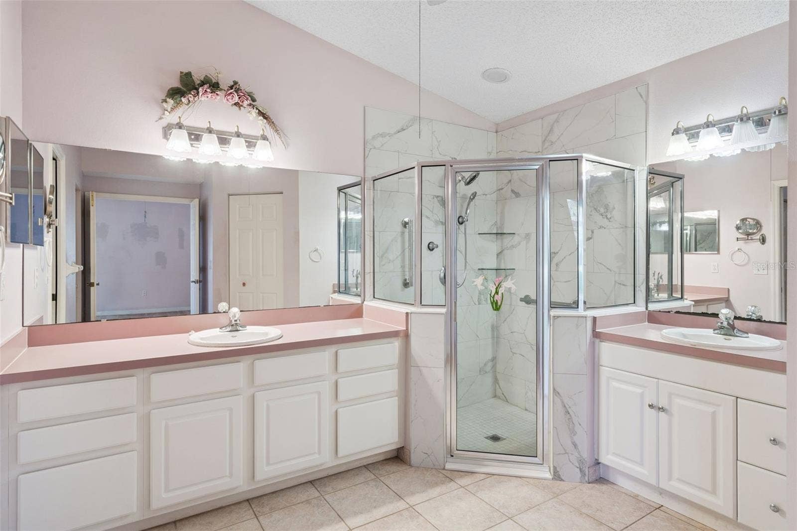 439 GRAND VISTA TRAIL, Leesburg, FL 34748 439 GRAND VISTA TRAIL, Leesburg, FL 34748