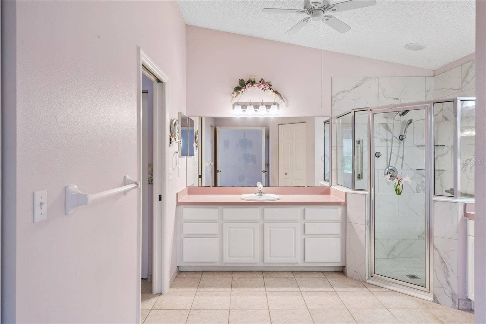 439 GRAND VISTA TRAIL, Leesburg, FL 34748 439 GRAND VISTA TRAIL, Leesburg, FL 34748