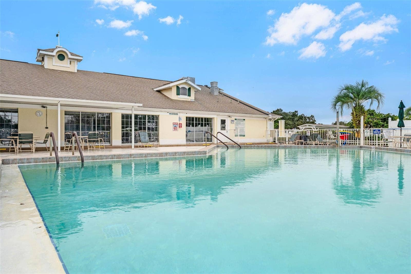 439 GRAND VISTA TRAIL, Leesburg, FL 34748 439 GRAND VISTA TRAIL, Leesburg, FL 34748