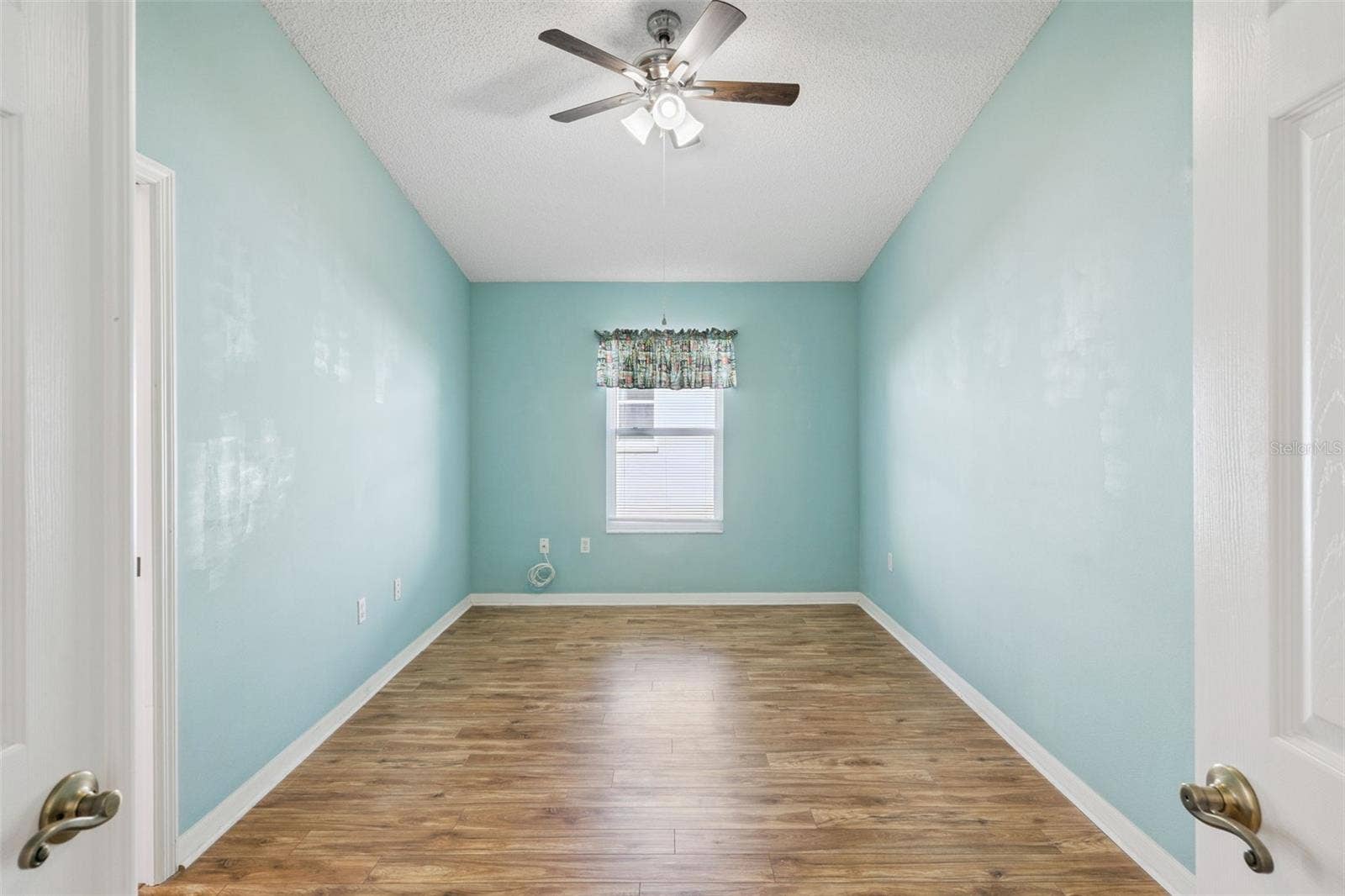 439 GRAND VISTA TRAIL, Leesburg, FL 34748 439 GRAND VISTA TRAIL, Leesburg, FL 34748