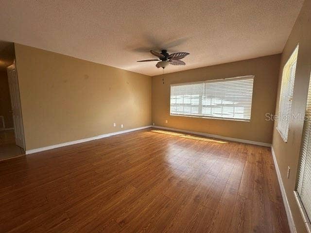 530 N ALEXANDER STREET, Mount Dora, FL 32757 530 N ALEXANDER STREET, Mount Dora, FL 32757