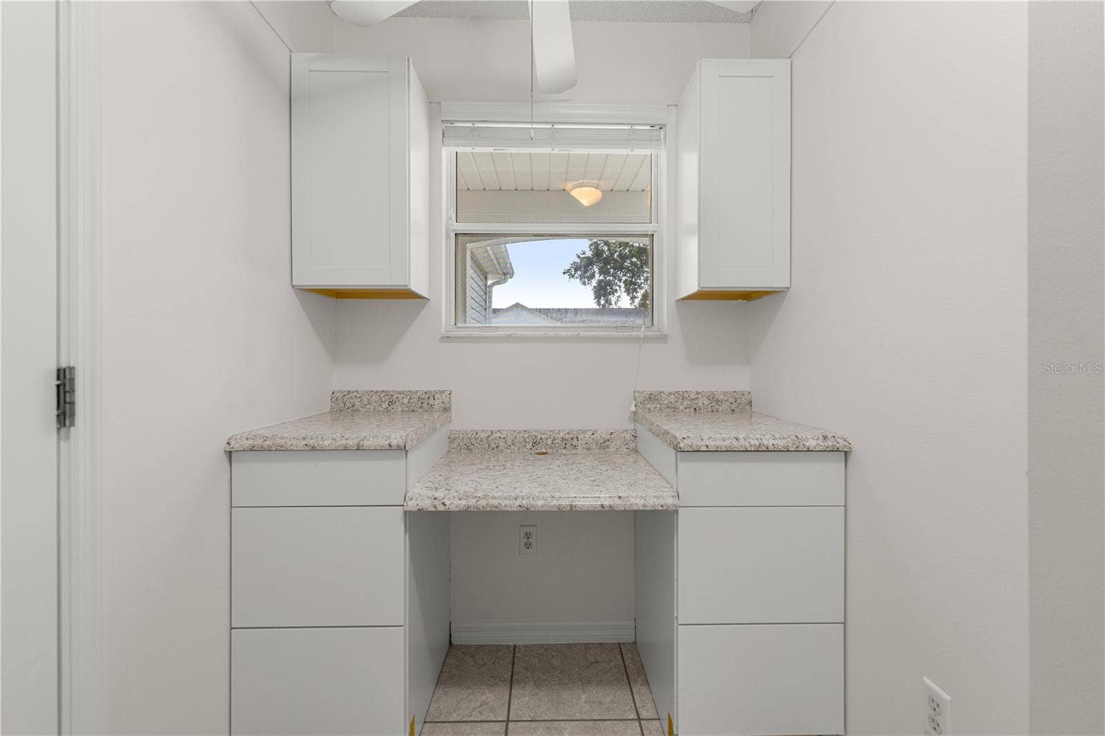 1232 CABELLA CIRCLE, The Villages, FL 32159 Inside Laundry Room
