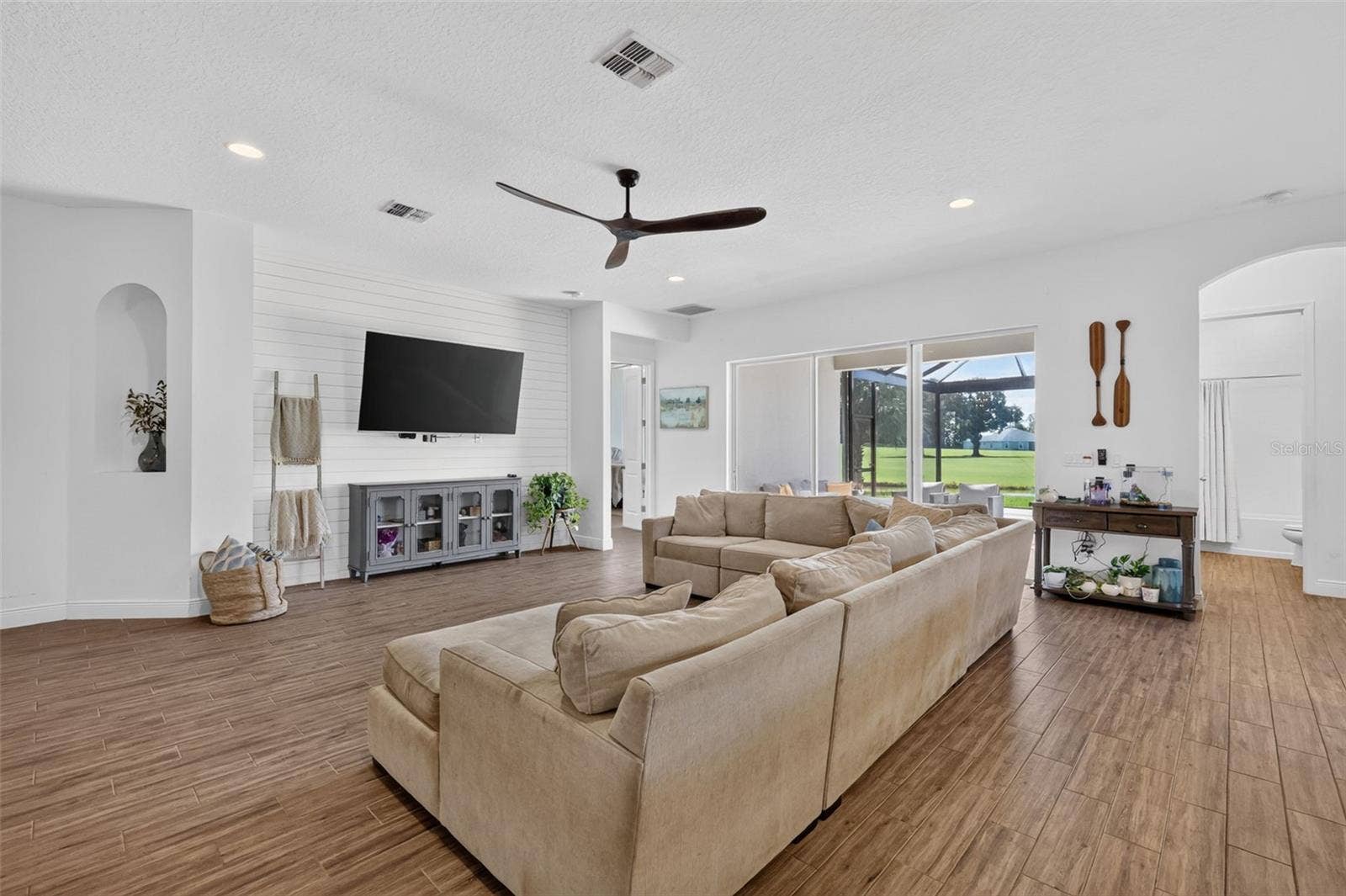 30308 ISLAND CLUB DRIVE, Tavares, FL 32778 30308 ISLAND CLUB DRIVE, Tavares, FL 32778