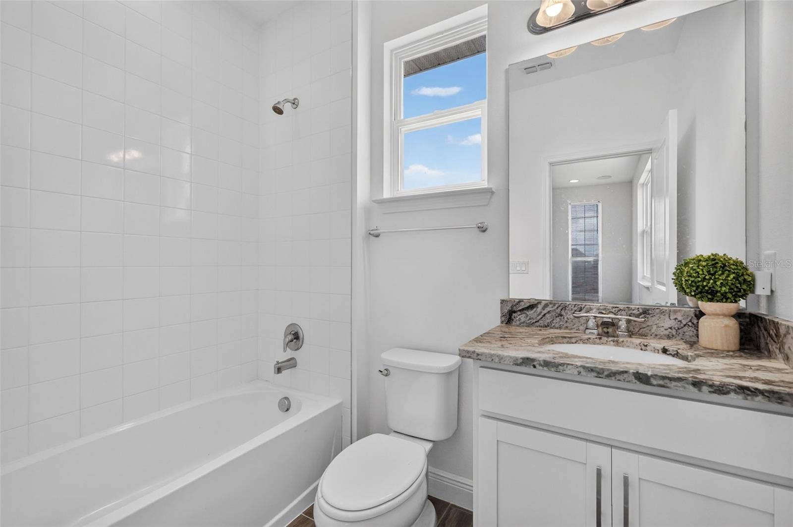 30308 ISLAND CLUB DRIVE, Tavares, FL 32778 30308 ISLAND CLUB DRIVE, Tavares, FL 32778