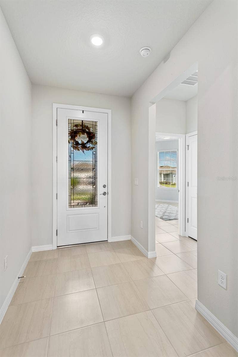 1323 ORANGE VALLEY ROAD, Minneola, FL 34715 Foyer