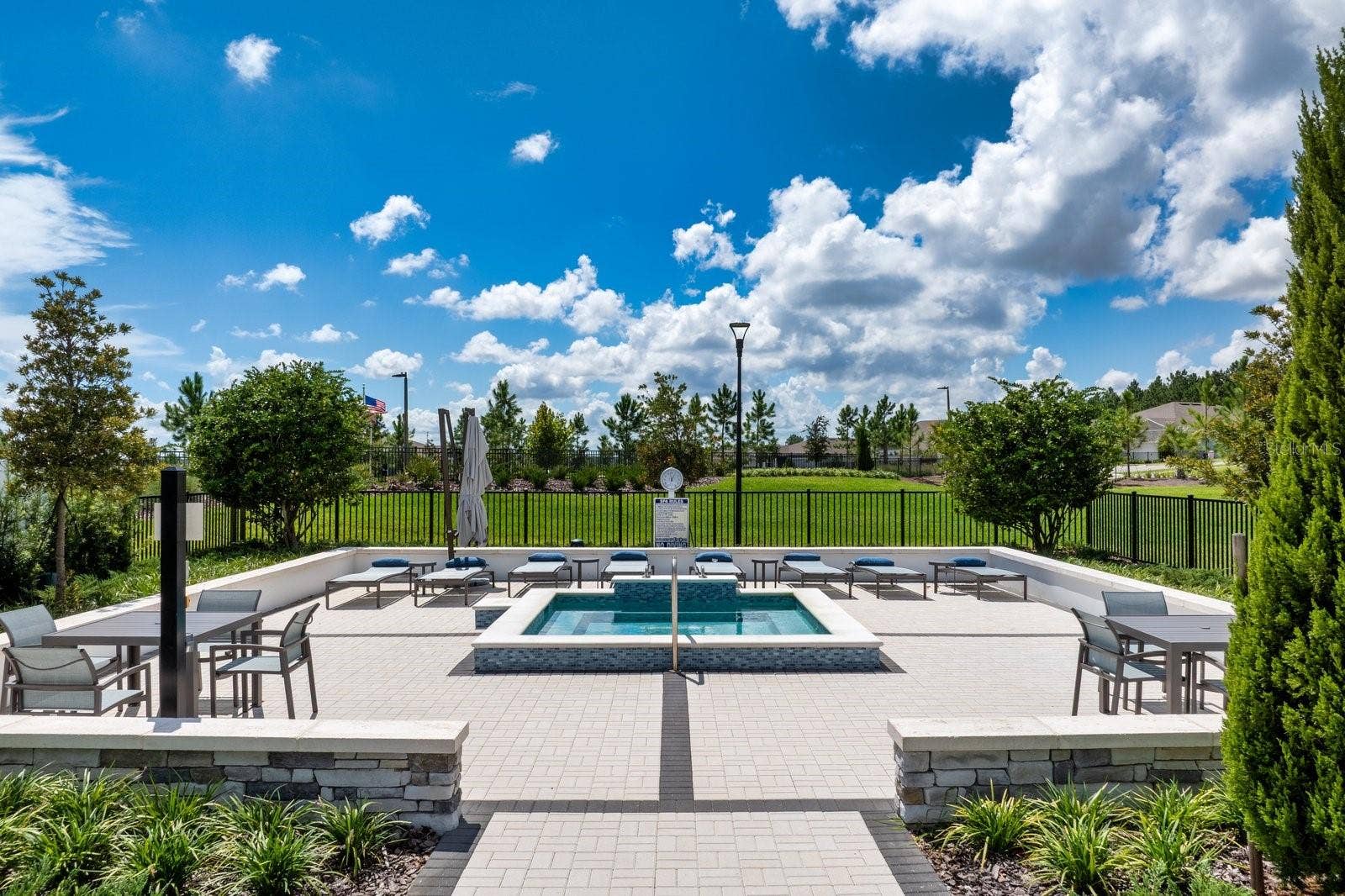 1323 ORANGE VALLEY ROAD, Minneola, FL 34715 Spa