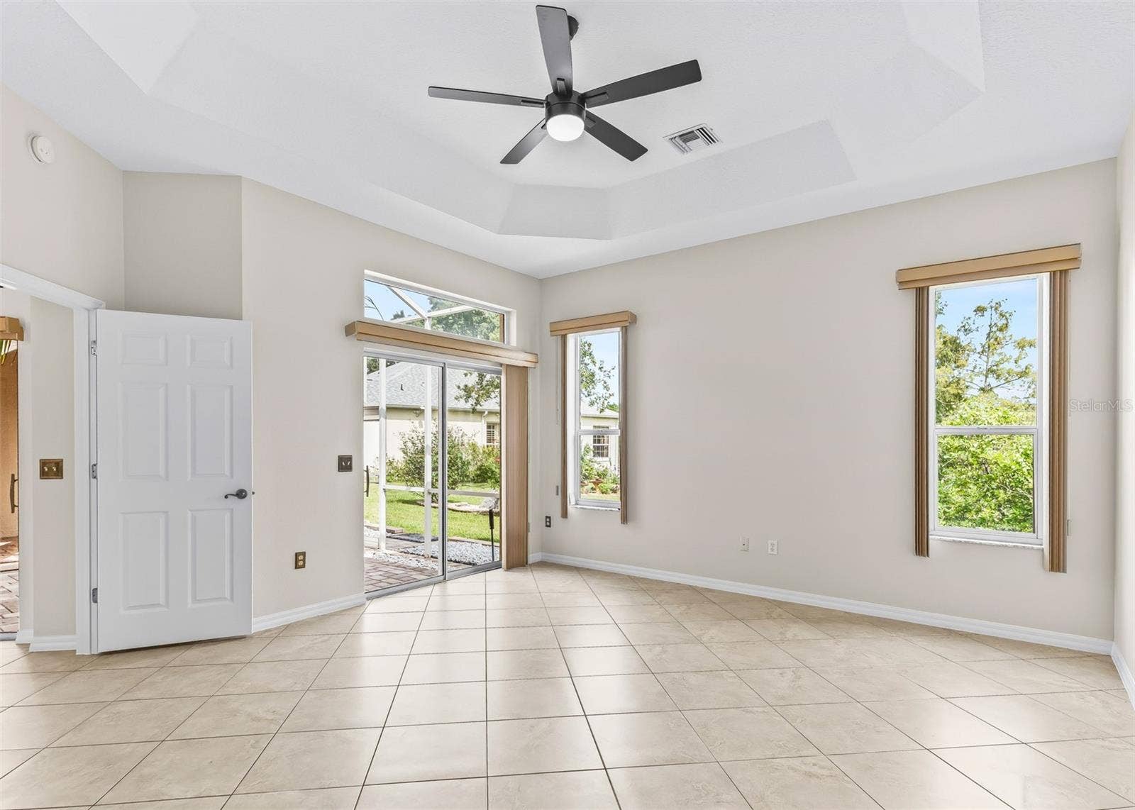 1802 ESTAFANA WAY, The Villages, FL 32159