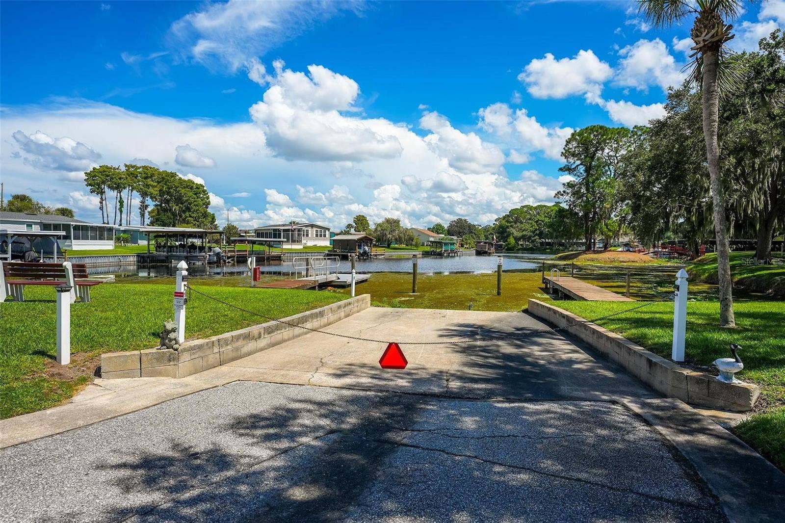 709 BENGAL AVENUE, Tavares, FL 32778 Private Boat Ramp-Canal access to Harris Chain of Lakes