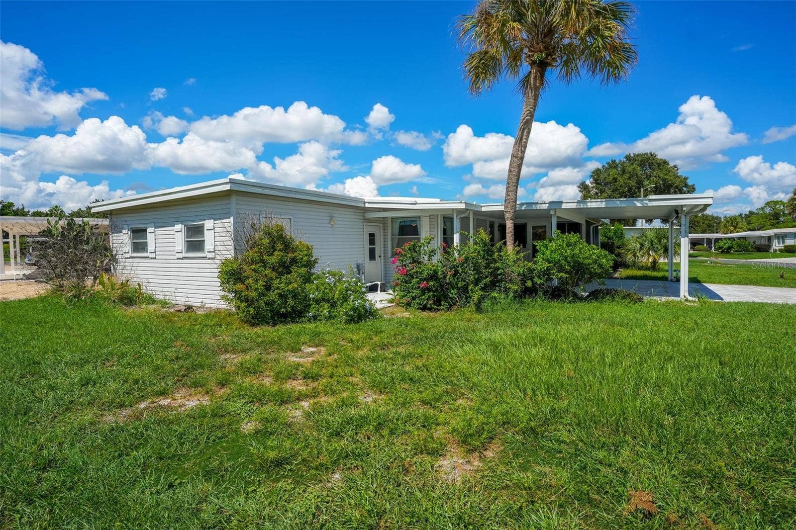 709 BENGAL AVENUE, Tavares, FL 32778 709 BENGAL AVENUE, Tavares, FL 32778