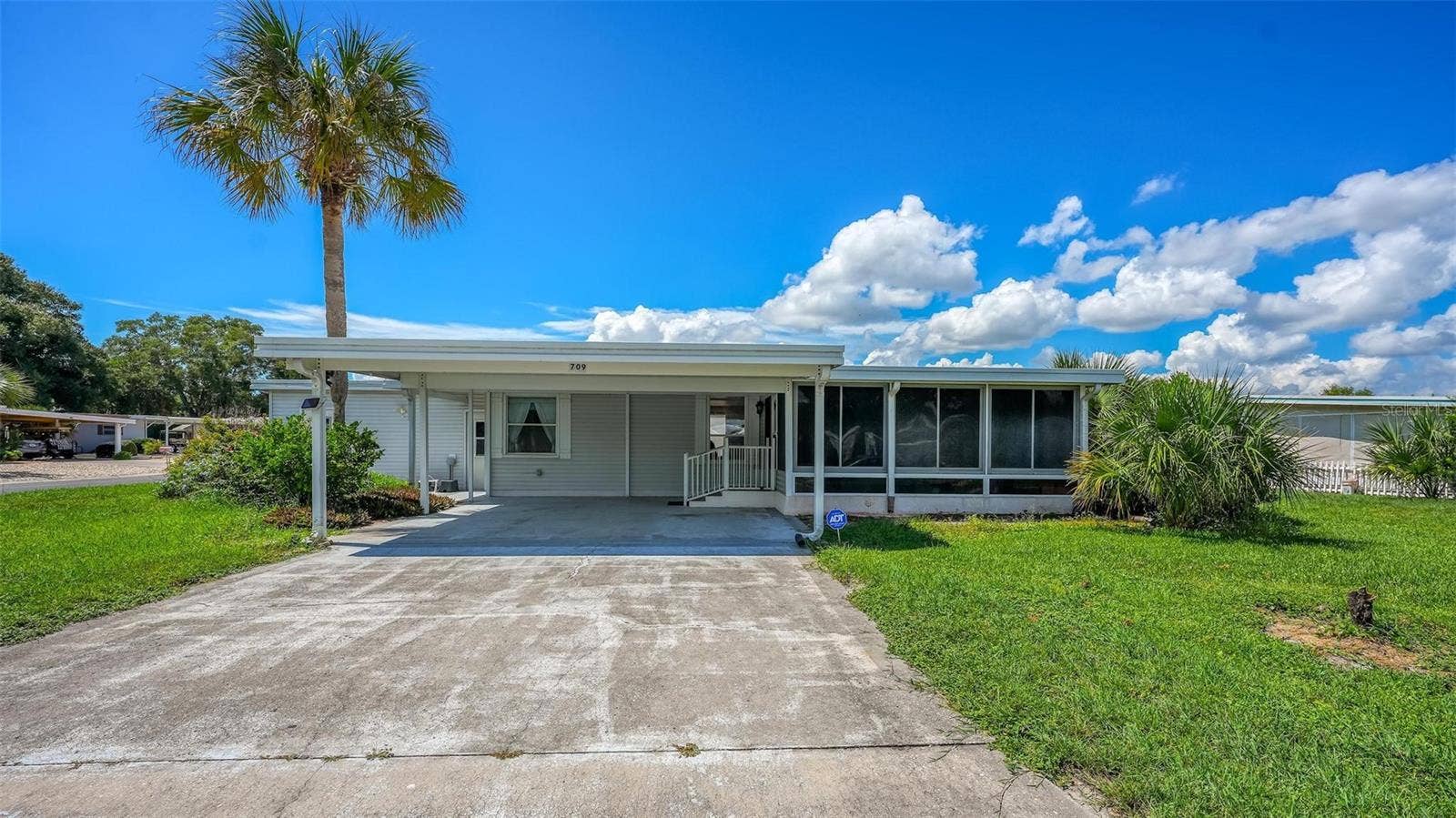 709 BENGAL AVENUE, Tavares, FL 32778 709 BENGAL AVENUE, Tavares, FL 32778