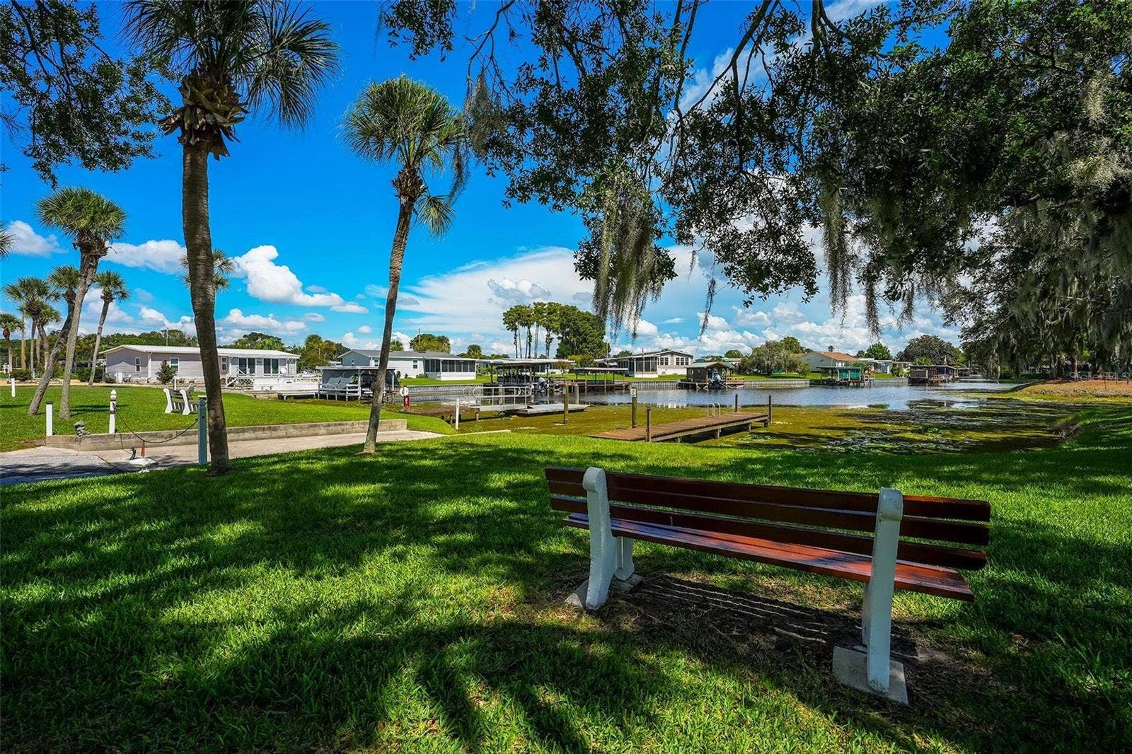 709 BENGAL AVENUE, Tavares, FL 32778 709 BENGAL AVENUE, Tavares, FL 32778