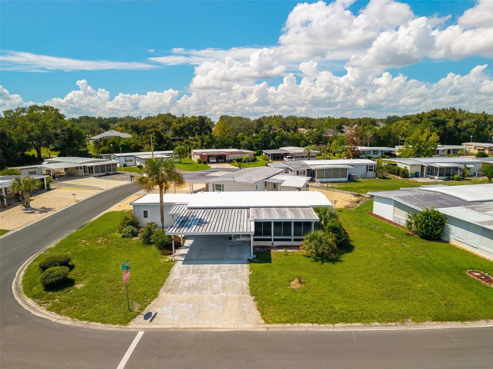 709 BENGAL AVENUE, Tavares, FL 32778 Corner Lot