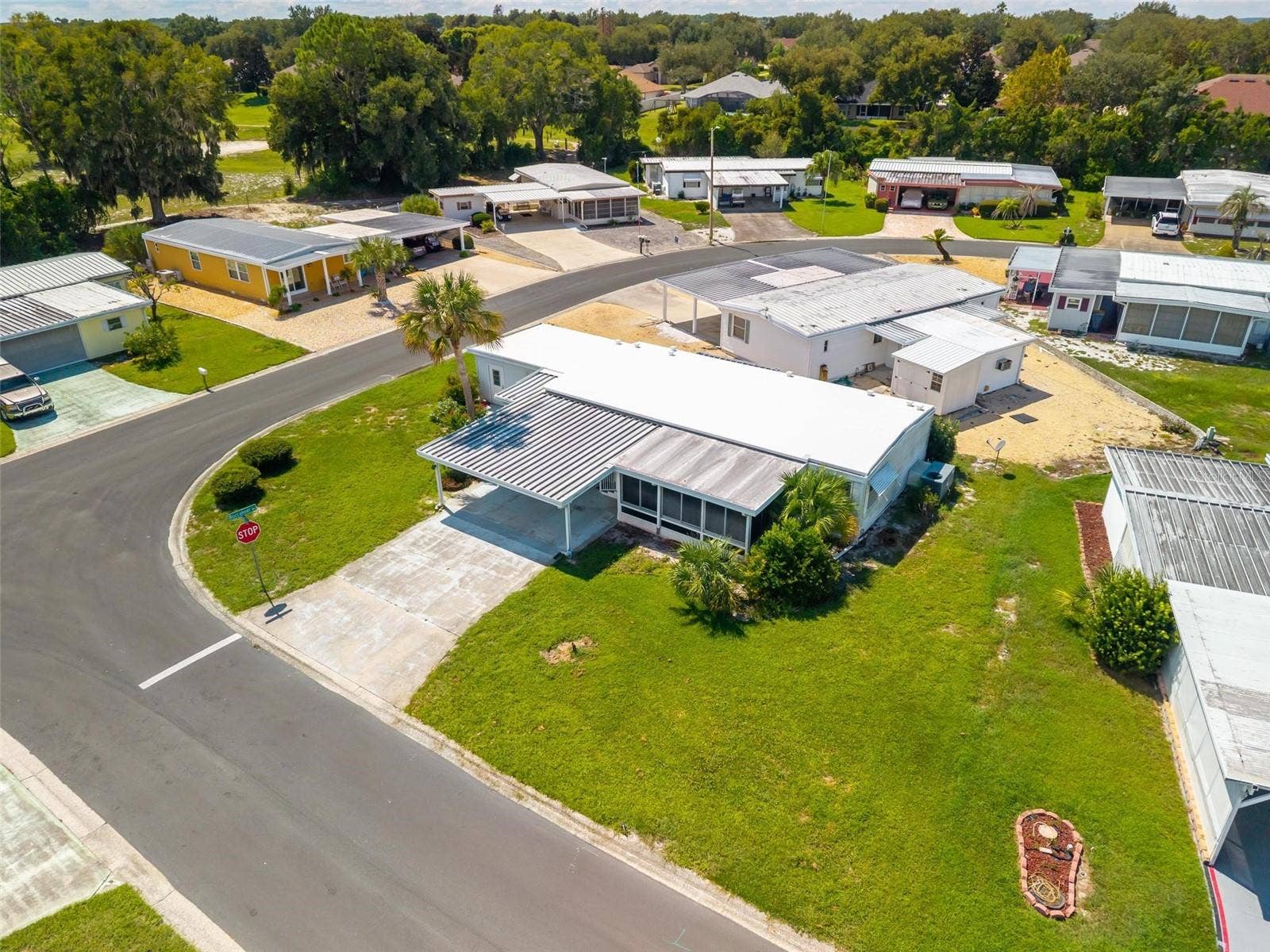 709 BENGAL AVENUE, Tavares, FL 32778 709 BENGAL AVENUE, Tavares, FL 32778