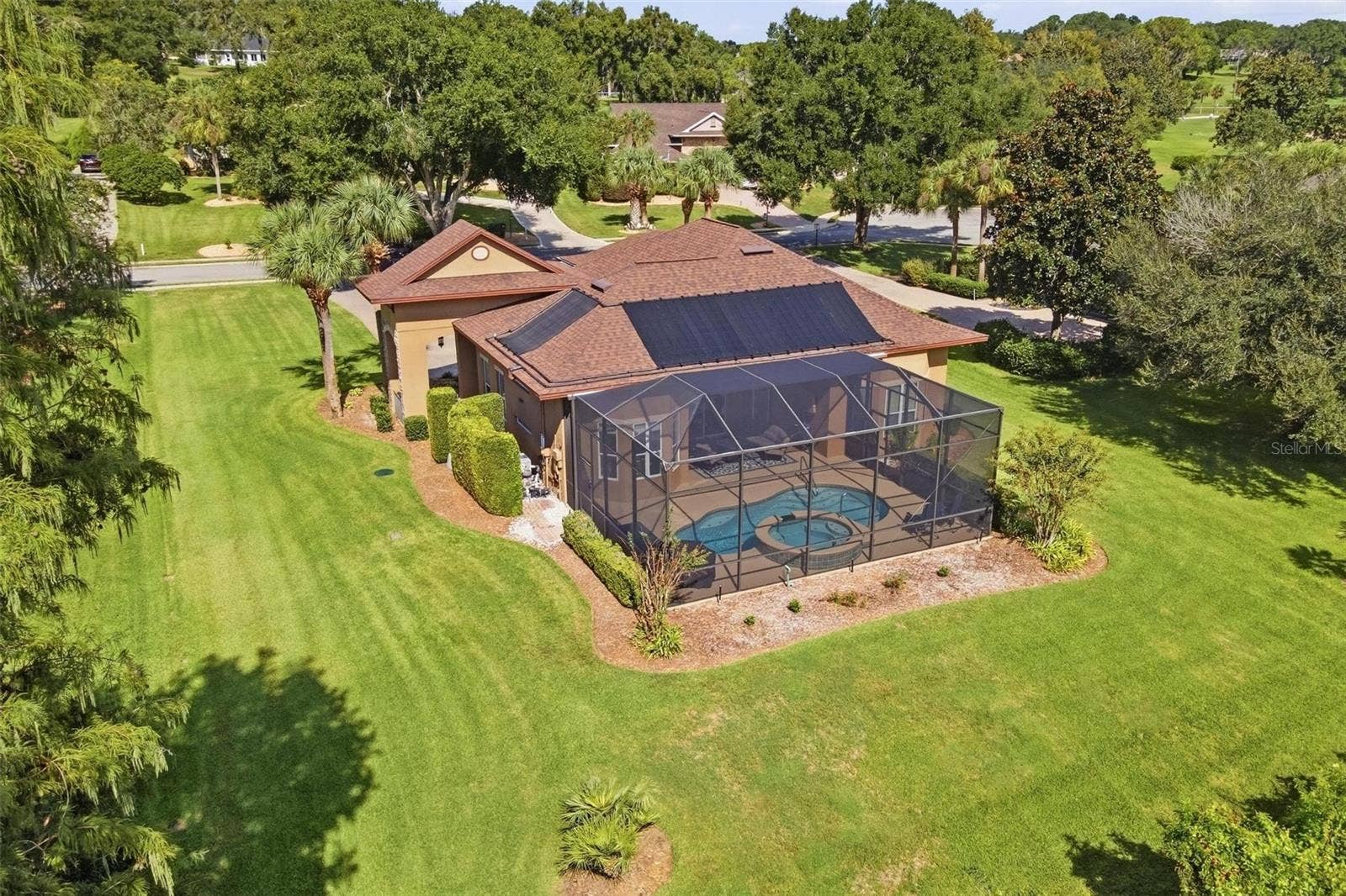 39118 GRIFFIN LANDING, Lady Lake, FL 32159 Ariel of home.