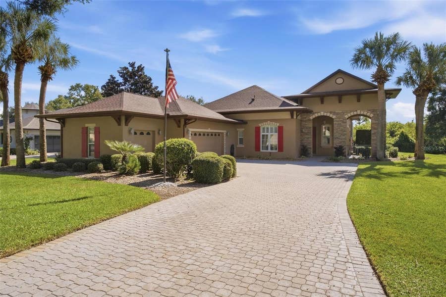 Property photo for 39118 GRIFFIN LANDING, Lady Lake, FL
