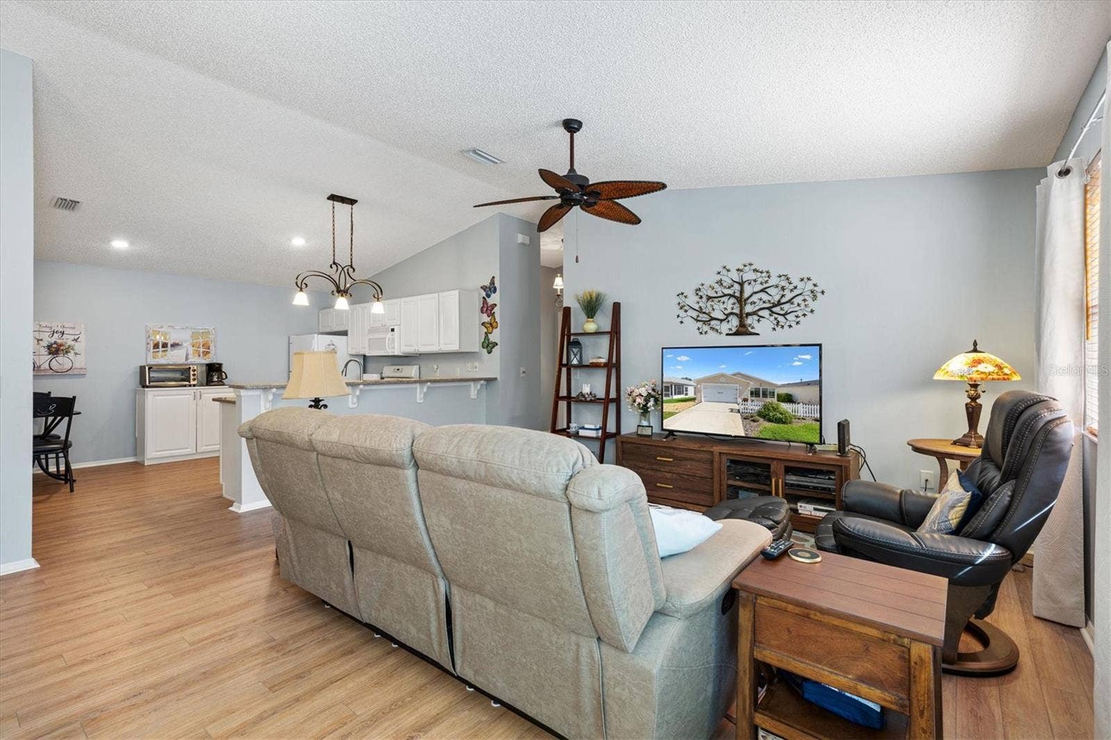 1457 SOTHELL STREET, The Villages, FL 32162 Living Room