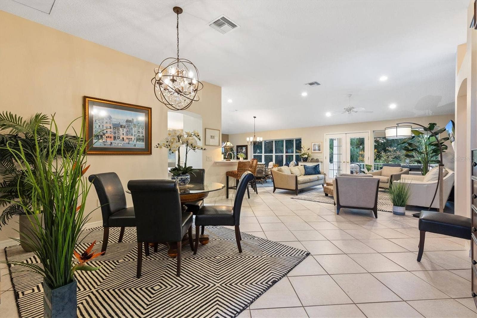 1302 LA ESTRELLITA WAY, The Villages, FL 32162 Dining Room