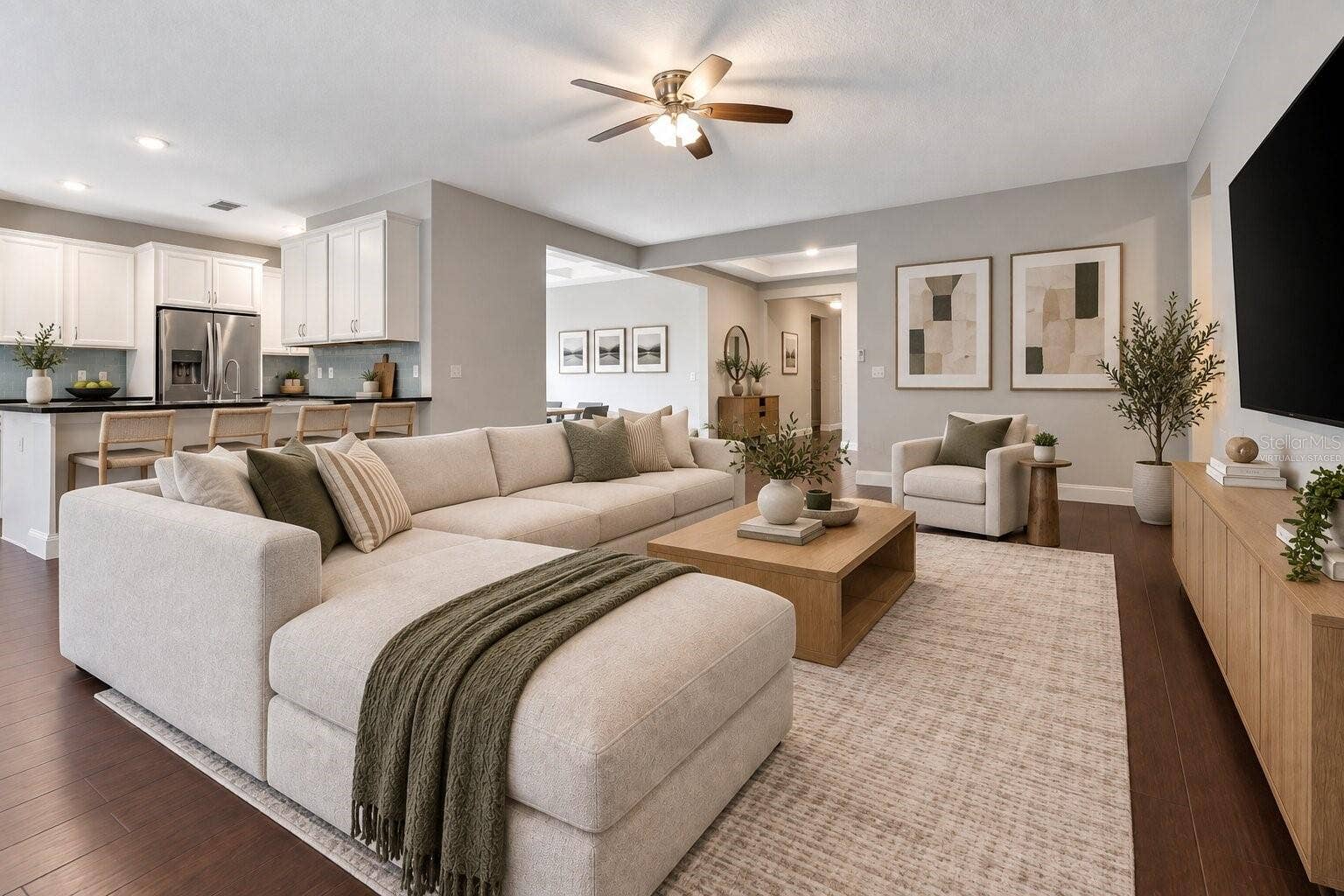 8524 VIVARO ISLE WAY, Windermere, FL 34786 Virtually Staged Living Room
