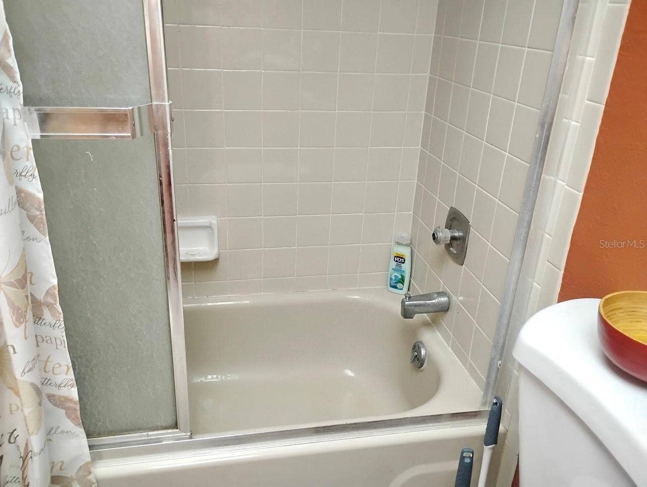 500 NEWELL HILL ROAD, #105B, Leesburg, FL 34748 500 NEWELL HILL ROAD, #105B, Leesburg, FL 34748