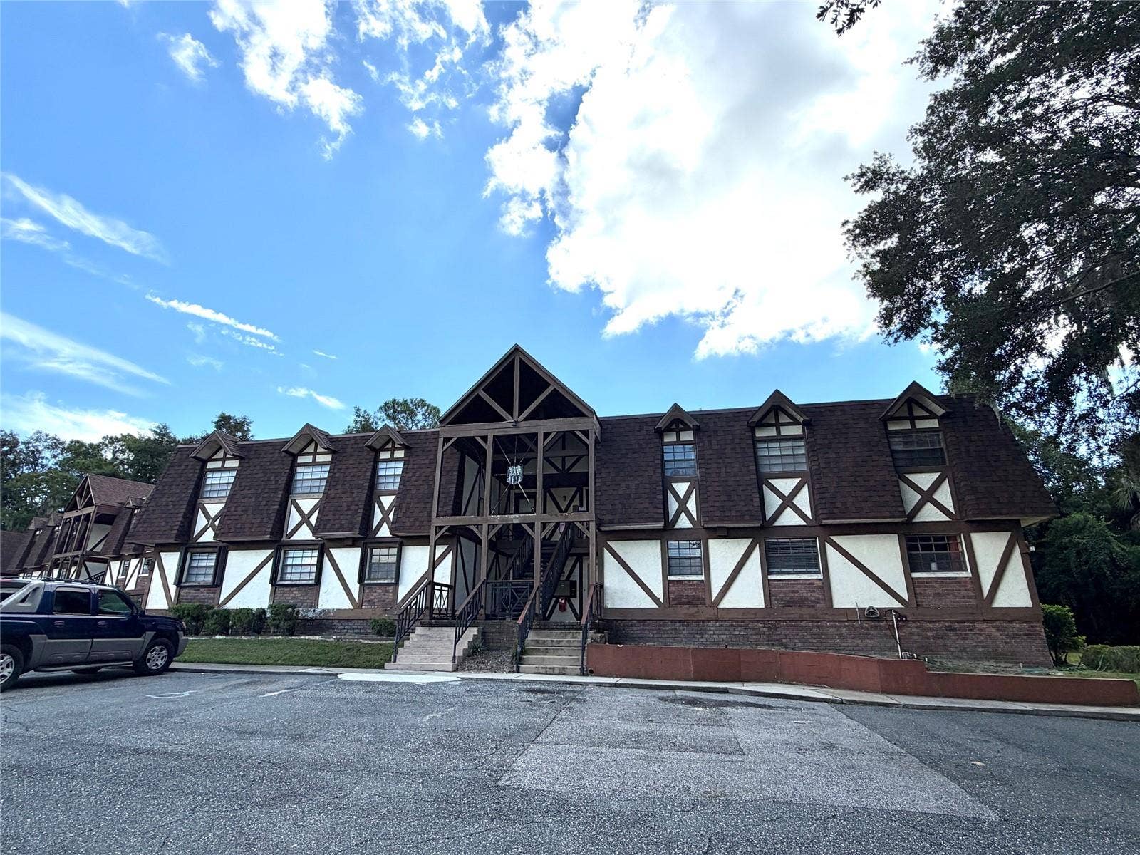 500 NEWELL HILL ROAD, #105B, Leesburg, FL 34748 500 NEWELL HILL ROAD, #105B, Leesburg, FL 34748