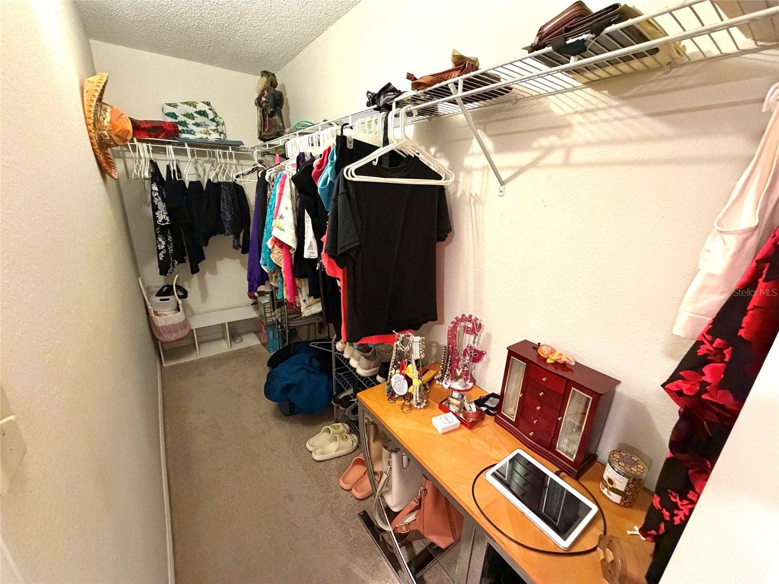 500 NEWELL HILL ROAD, #105B, Leesburg, FL 34748 500 NEWELL HILL ROAD, #105B, Leesburg, FL 34748