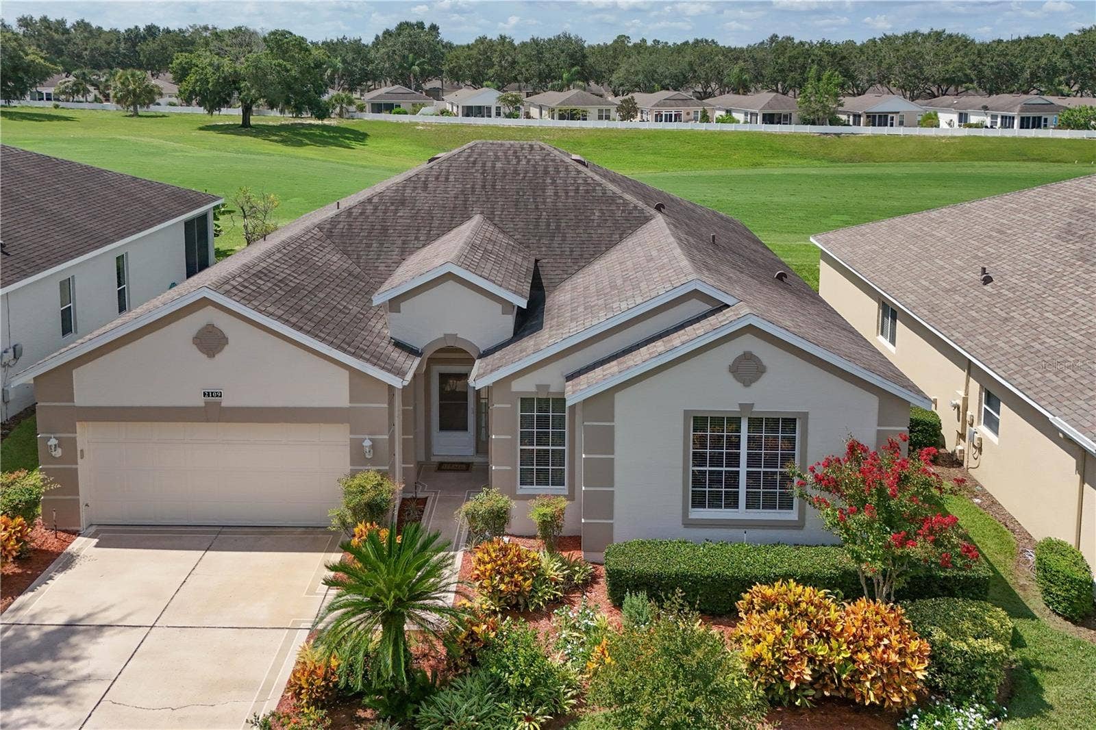 2109 GRAFTON AVENUE, Clermont, FL 34711 2109 GRAFTON AVENUE, Clermont, FL 34711