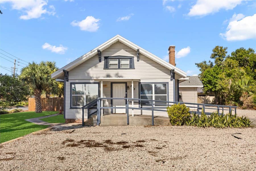Property photo for 305 N SINCLAIR AVENUE, Tavares, FL