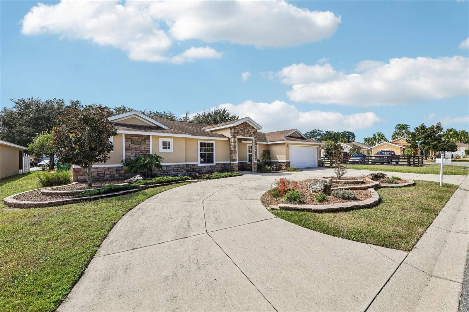 5099 NE 124TH PLACE, Oxford, FL 34484 5099 NE 124TH PLACE, Oxford, FL 34484